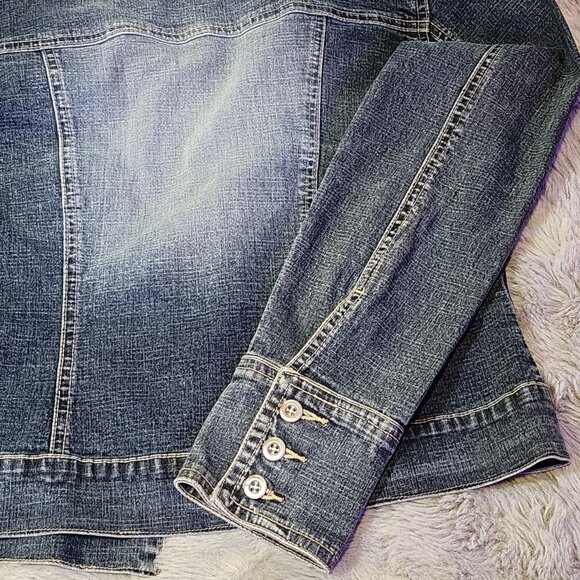 Womens Live a Little cropped denim jacket - Picture 6 of 7